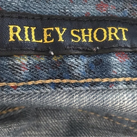 Lucky Brand Riley Adorable Floral Raw Frayed Hem Denim Jean Shorts Size 8 / 29 - Picture 8 of 9